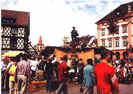 Bürgergarde Gengenbach - Reges Treiben beim Landestreffen und Revolutionsfest 1998 auf den Straßen